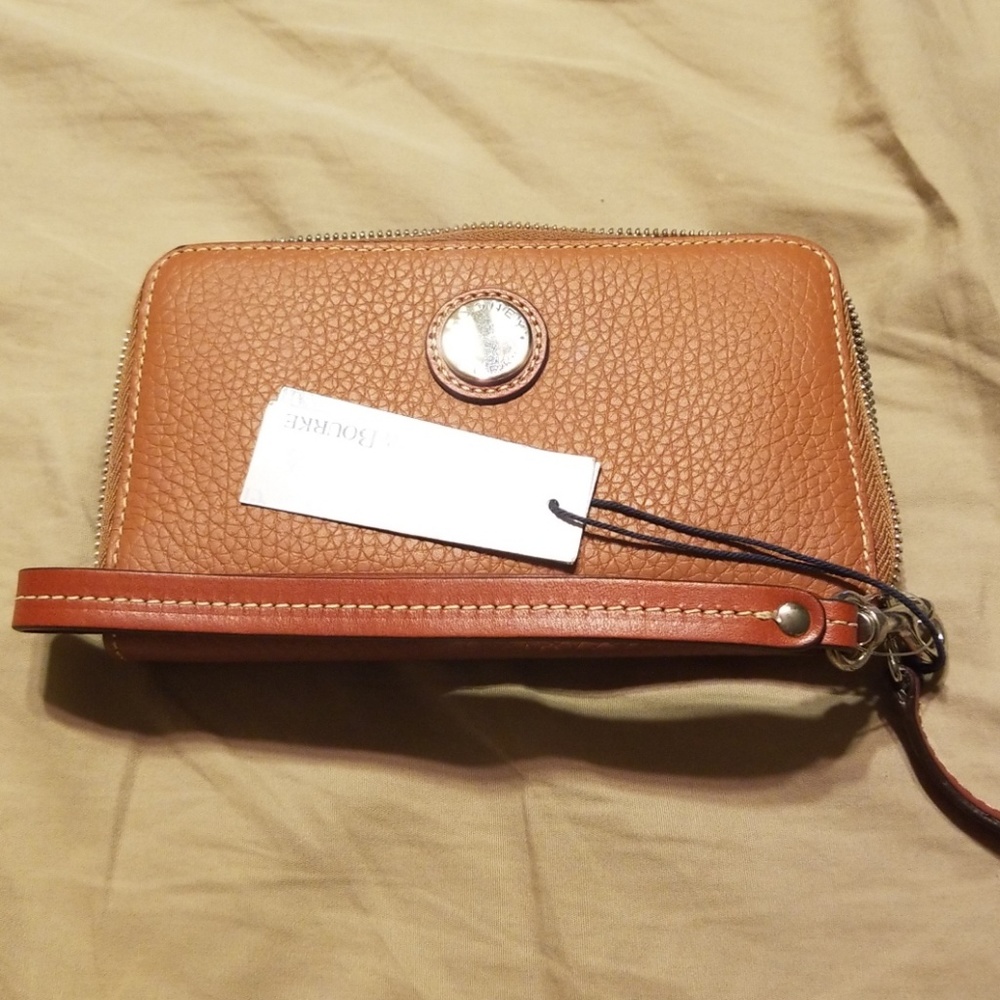 Dooney & Bourke zip around wristlet wallet